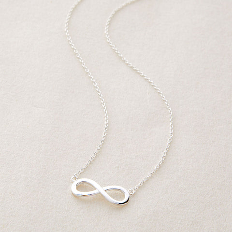 INFINITY NECKLACE - SILVER
