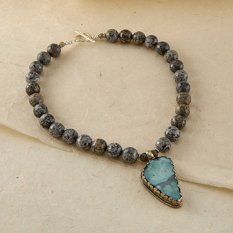 SERENE DREAM NECKLACE