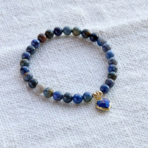 ENDLESS LOVE BRACELET