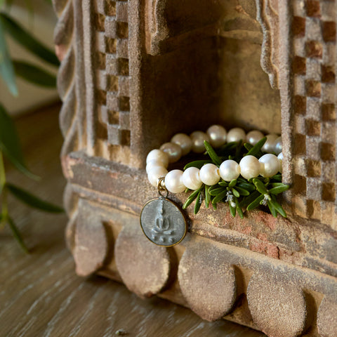 THE FUTURE IS BRIGHT BRACELET