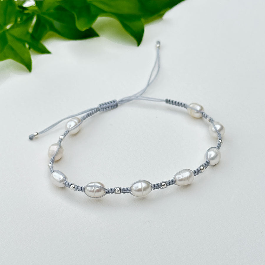 Adjustable Pearl Embellished Stone Bracelet – IndieJhola